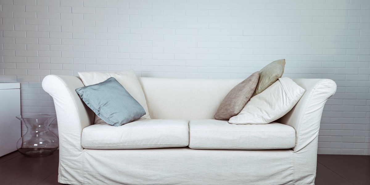 What's The Current Job Market For Clearance Reclining Sofas Professionals?